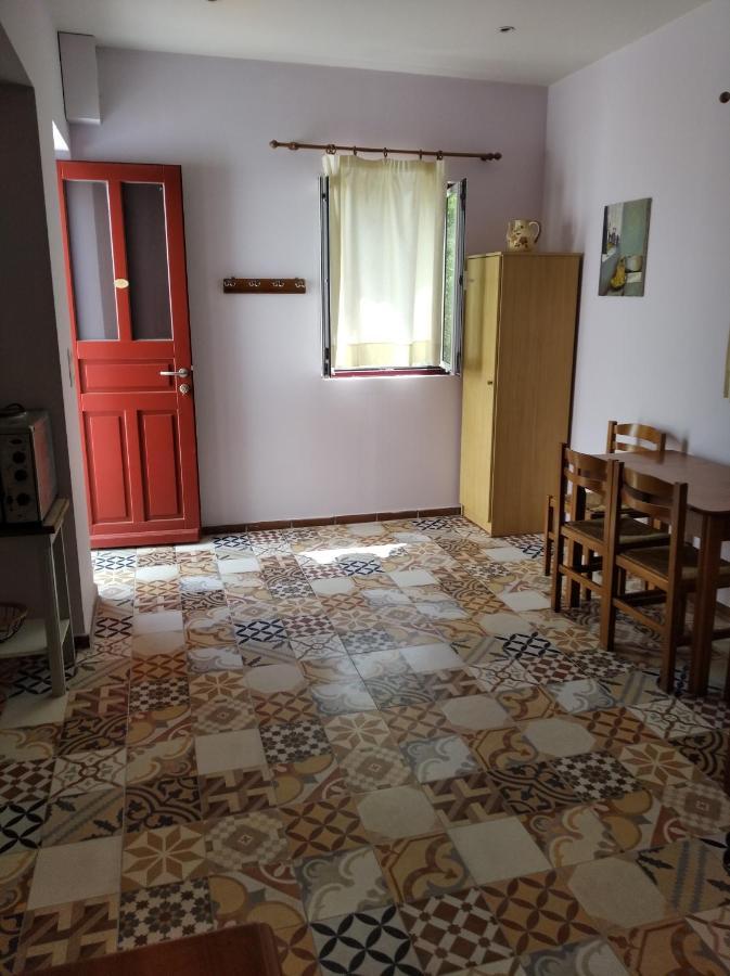 Amorgaia3 Katápola Buitenkant foto